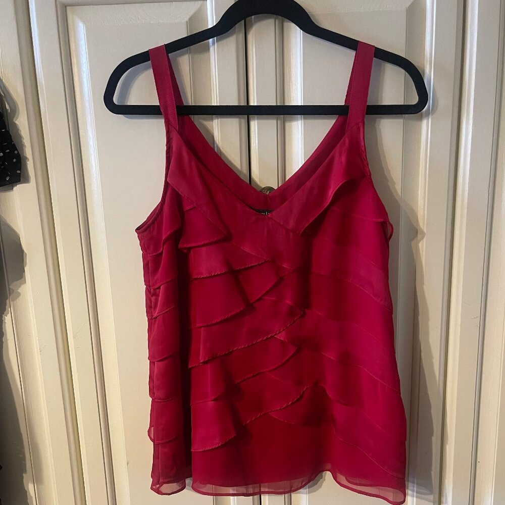 Sleeveless blouse